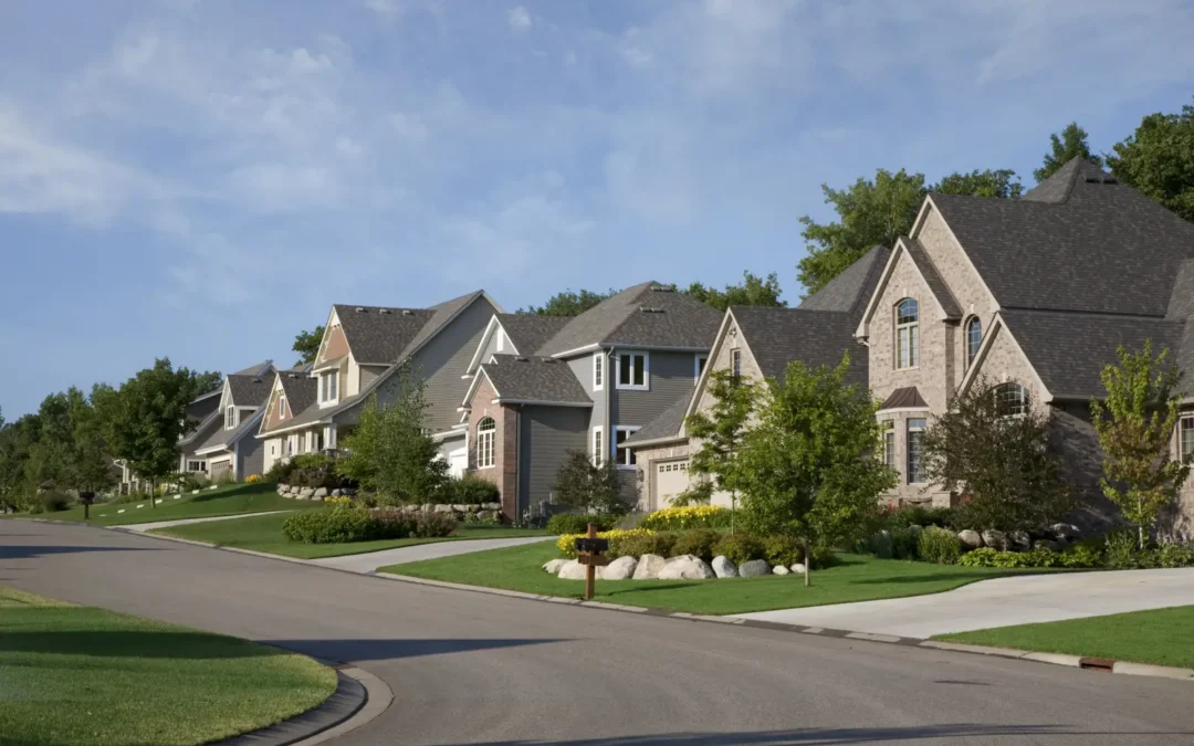 Denver vs. the Suburbs: Which Fits Your Lifestyle?